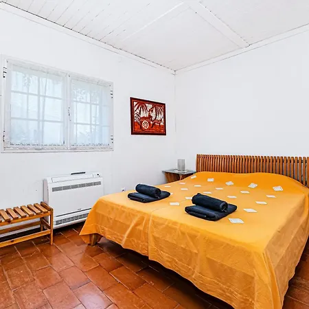 Oliva - Maison 6 Ferienhaus